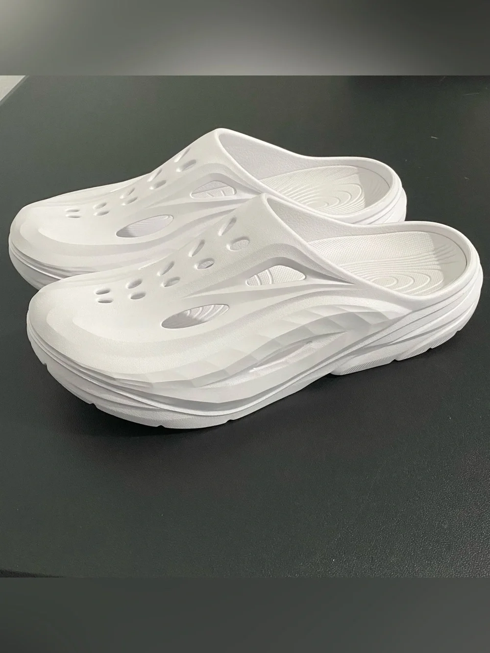 New Hoka Ora Recovery Slip On Mules Slides White Men’s 14 NWOT